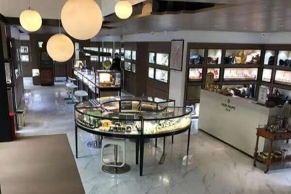 大箐山县寄卖奢侈品店
